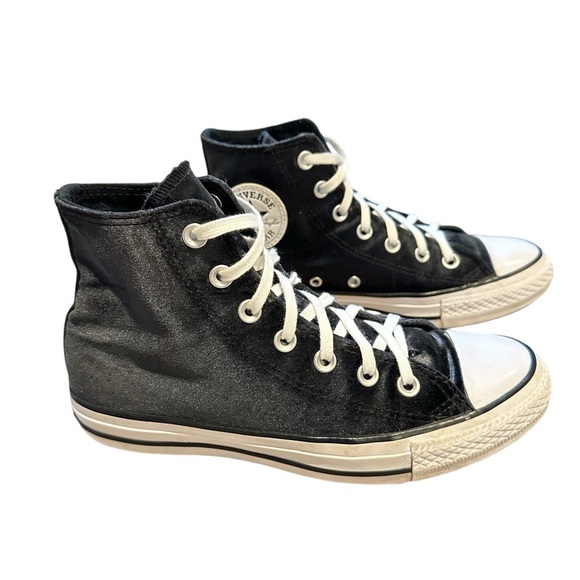 CONVERSE Retro Velvet Chuck 70 Beyond Hi Top in black / white - Picture 3 of 8